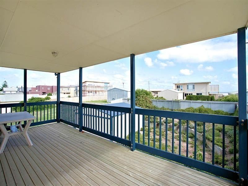 143 Newell Avenue, Middleton SA 5213