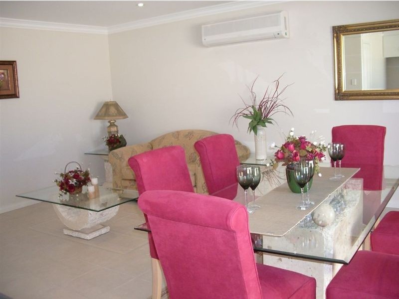 5/6 Churchill Road, Victor Harbor SA 5211