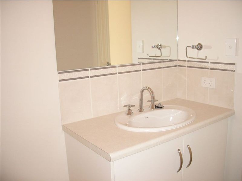 5/6 Churchill Road, Victor Harbor SA 5211