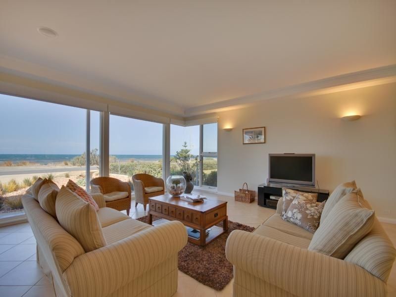 22 Franklin Parade, Encounter Bay SA 5211