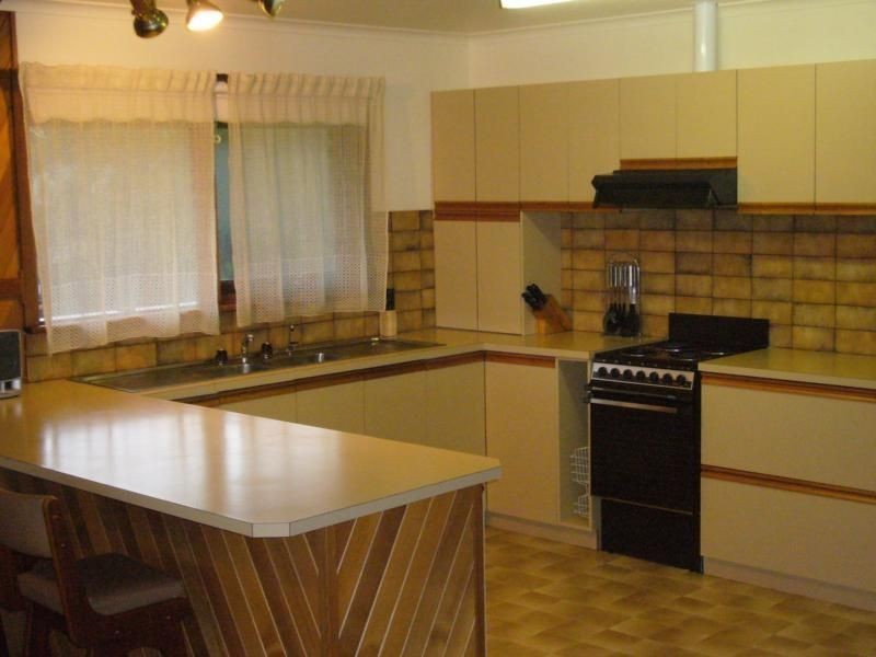 4 Snug Court, Encounter Bay SA 5211
