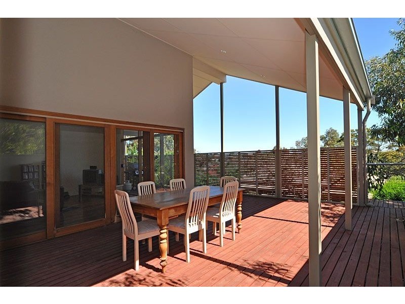 5 Dwiar Road, Victor Harbor SA 5211