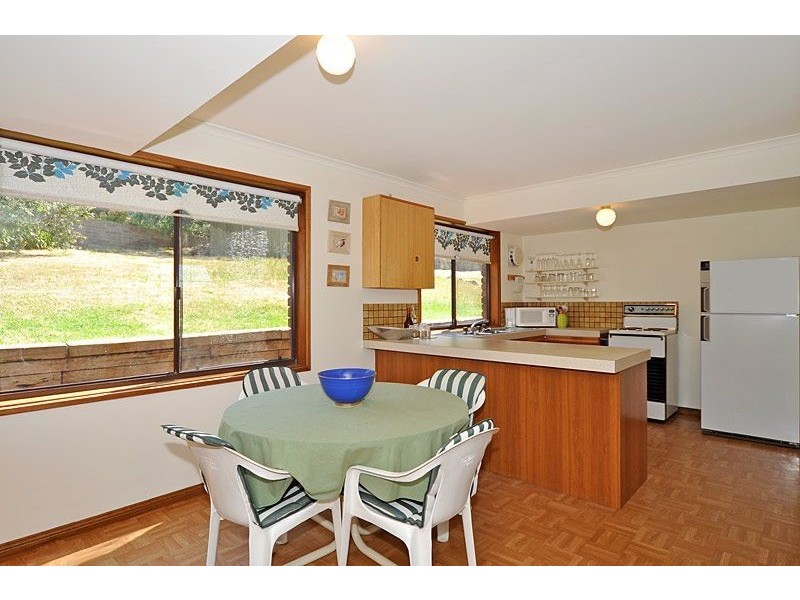 21 Solway Crescent, Encounter Bay SA 5211