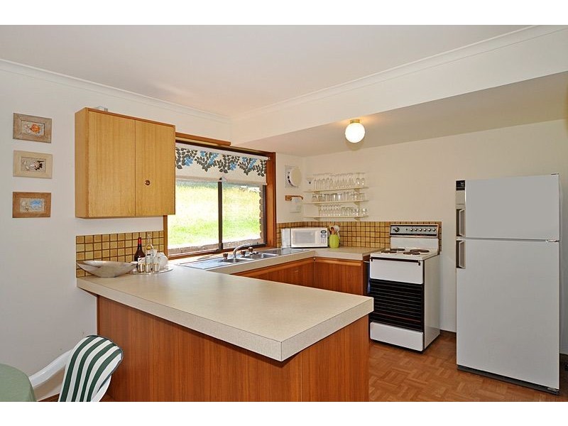 21 Solway Crescent, Encounter Bay SA 5211