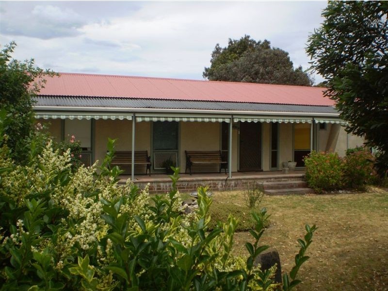 6 Lamont Road, Mccracken SA 5211