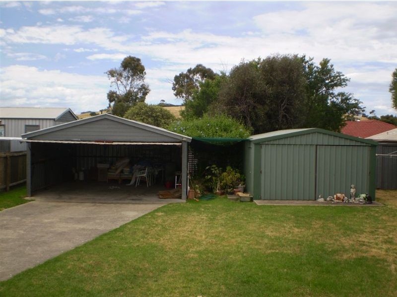 6 Lamont Road, Mccracken SA 5211