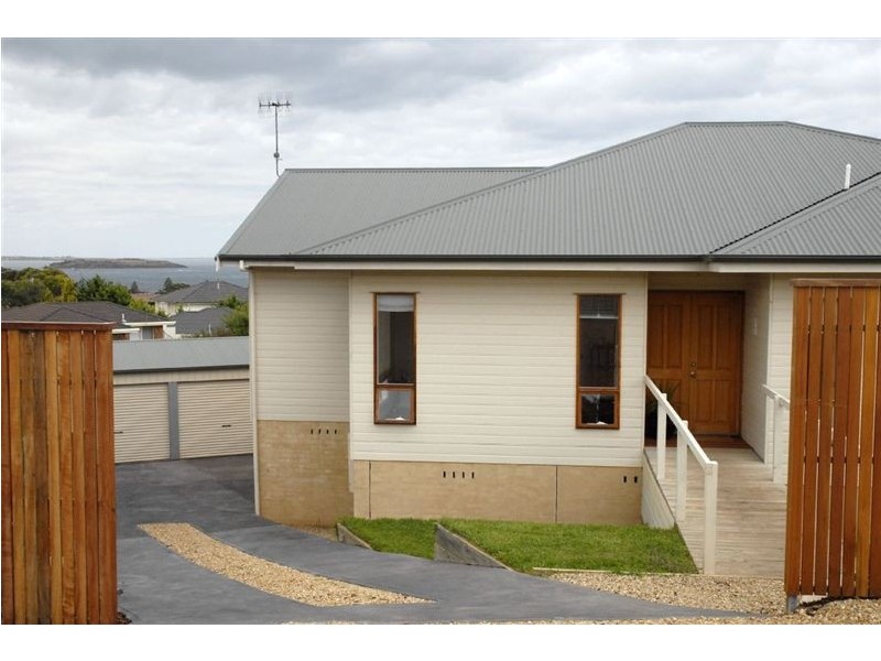 42 Minke Whale Drive, Encounter Bay SA 5211