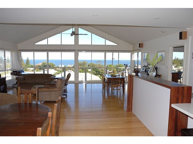 5 High Street, Victor Harbor SA 5211