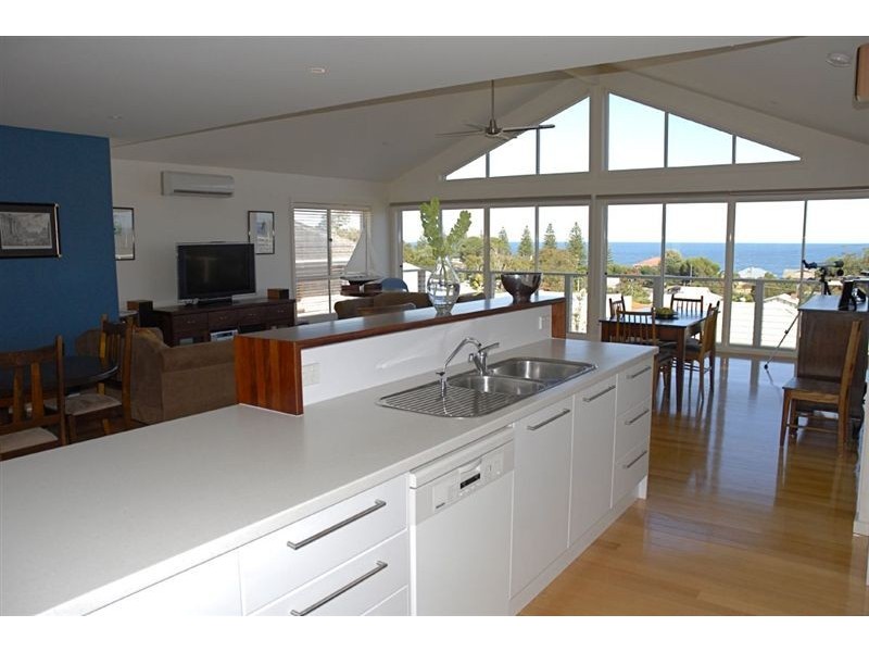 5 High Street, Victor Harbor SA 5211