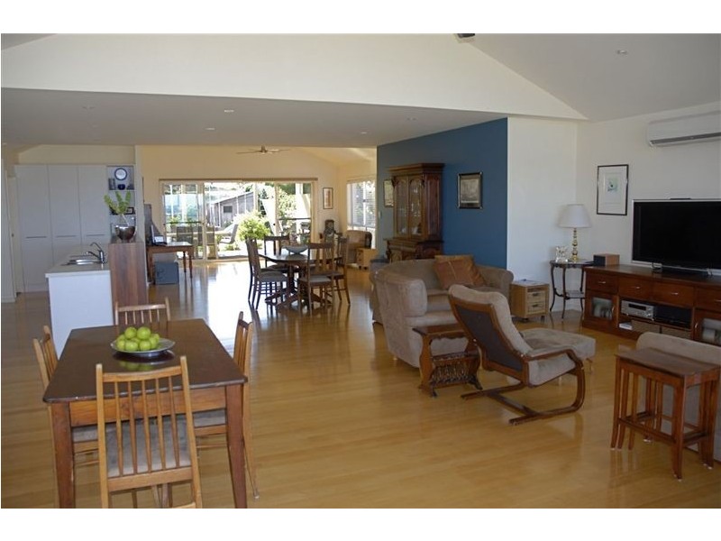 5 High Street, Victor Harbor SA 5211