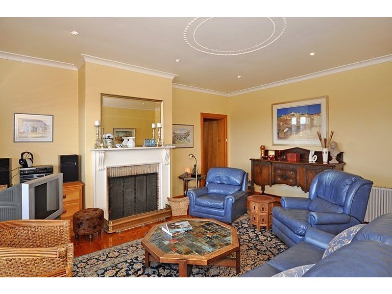 61 Seaview Road, Victor Harbor SA 5211