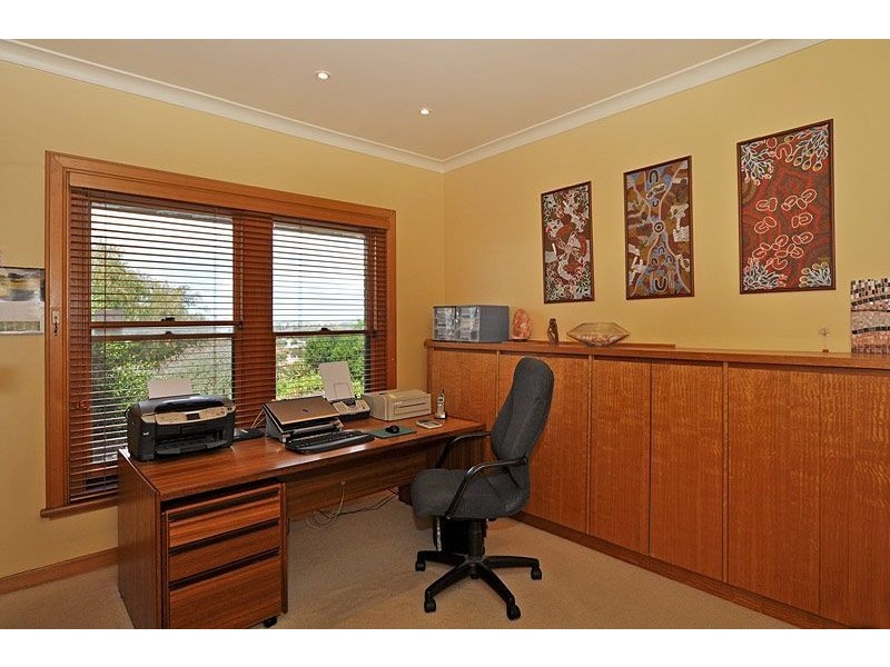 61 Seaview Road, Victor Harbor SA 5211