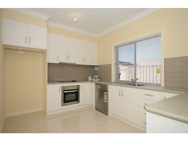 1/8A Matthew Flinders Drive, Encounter Bay SA 5211