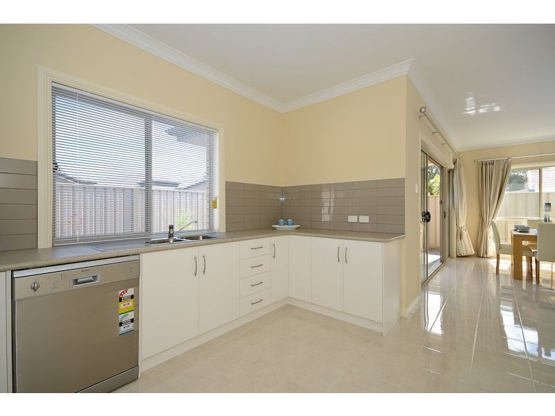 1/8A Matthew Flinders Drive, Encounter Bay SA 5211