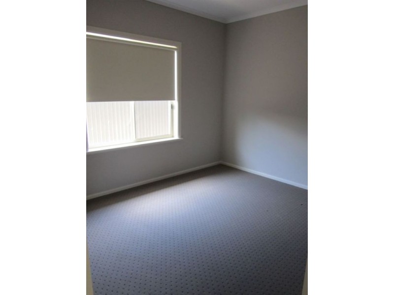 15 Acraman Street, Victor Harbor SA 5211