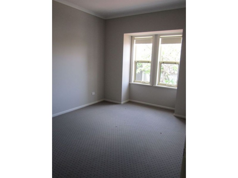 15 Acraman Street, Victor Harbor SA 5211