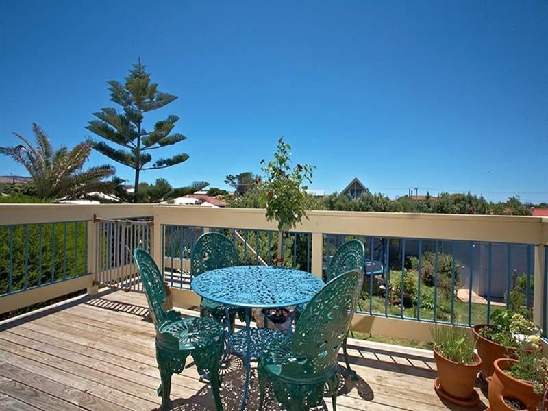 72 The Esplanade, Middleton SA 5213