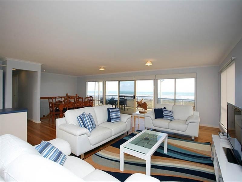 72 The Esplanade, Middleton SA 5213