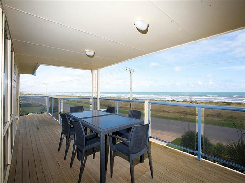 72 The Esplanade, Middleton SA 5213