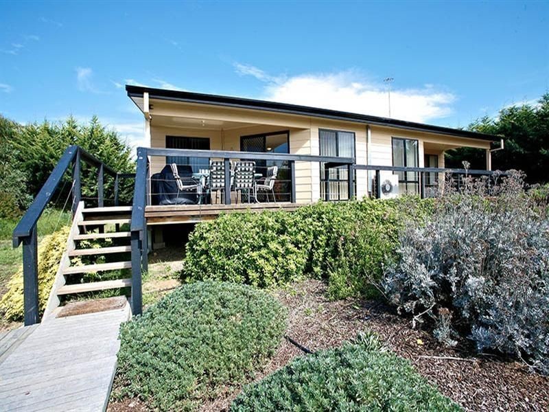 1 Hanby Crescent, Goolwa Beach SA 5214