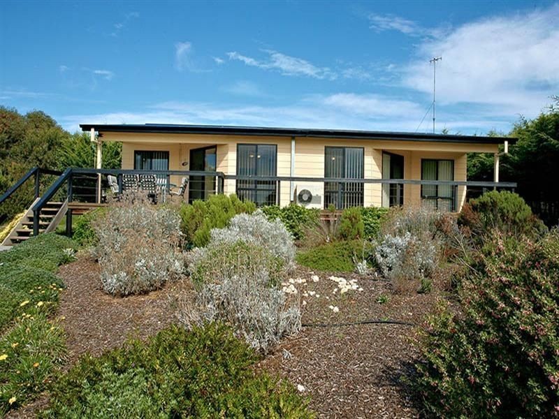 1 Hanby Crescent, Goolwa Beach SA 5214