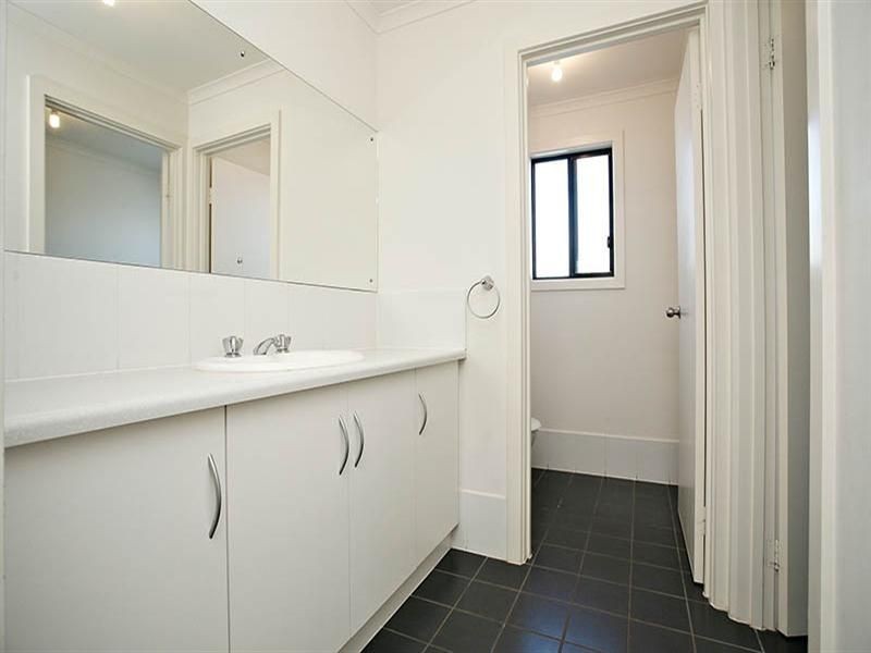 1 Hanby Crescent, Goolwa Beach SA 5214