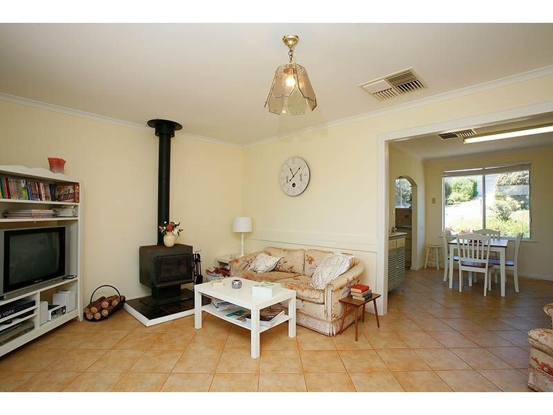 12 Seagull Avenue, Hayborough SA 5211