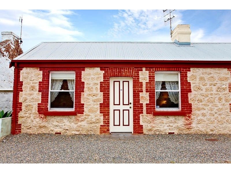 2A Hutchinson Street, Goolwa SA 5214