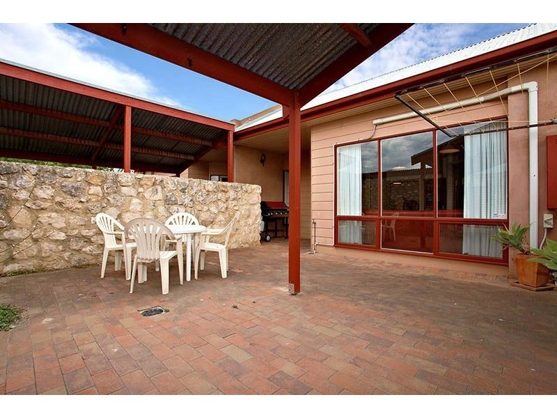 2A Hutchinson Street, Goolwa SA 5214