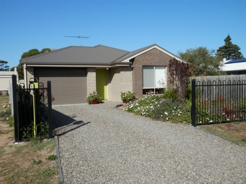 6 Bedford Drive, Goolwa North SA 5214