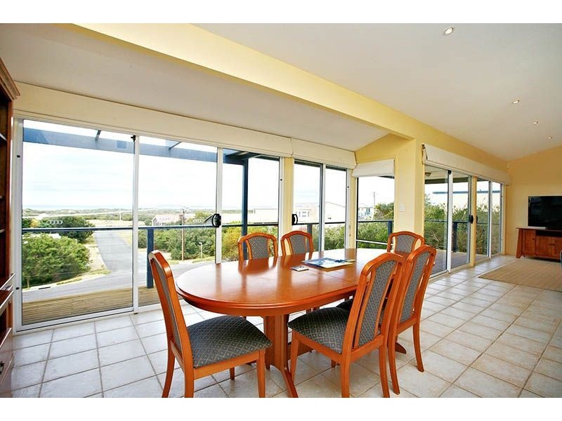 22 Hazel Street, Goolwa Beach SA 5214