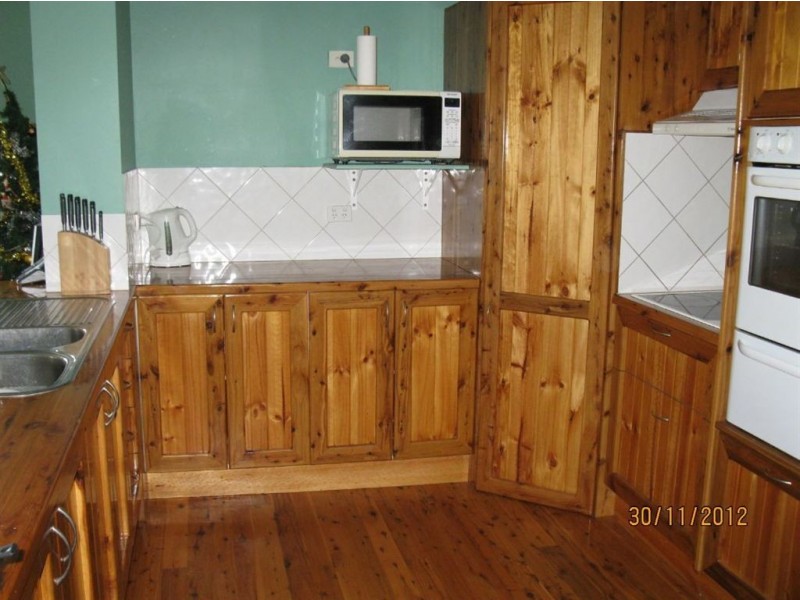 37 Leworthy Street, Victor Harbor SA 5211