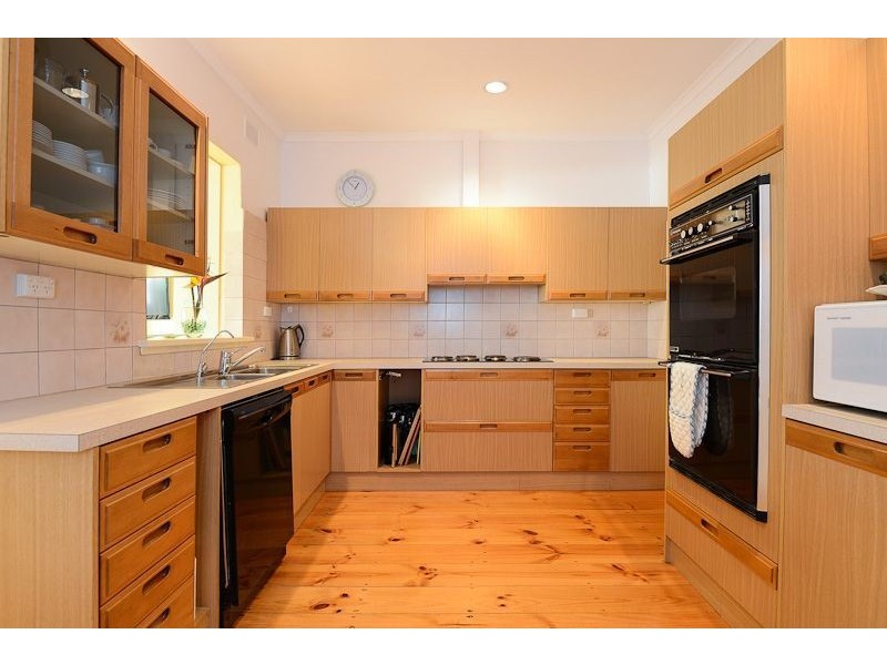 7 High Street, Victor Harbor SA 5211