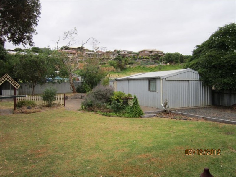 15 Higgins Street, Encounter Bay SA 5211