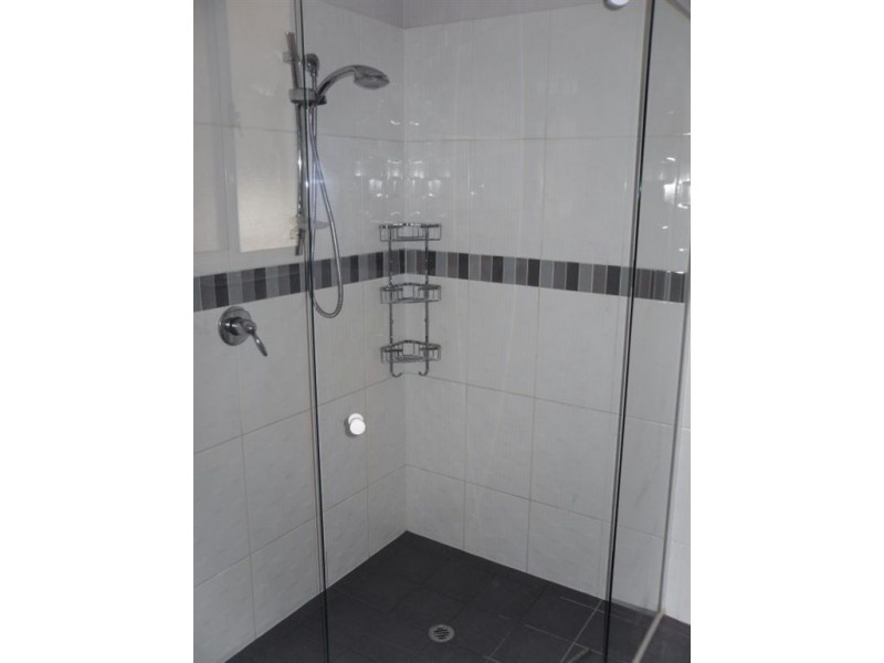 5A Granite Street, Victor Harbor SA 5211