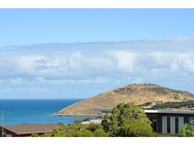 8 Wright Terrace, Encounter Bay SA 5211