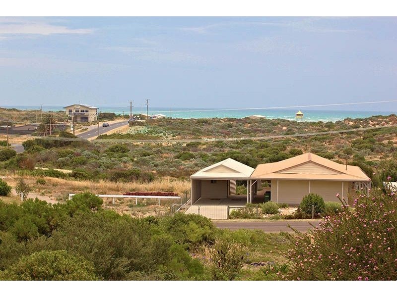 8 Aldam Avenue, Goolwa Beach SA 5214