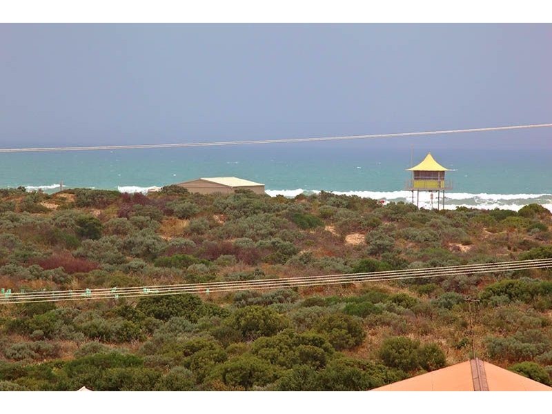 8 Aldam Avenue, Goolwa Beach SA 5214