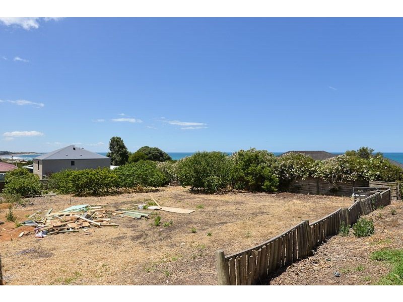 4 Alexander Street, Hayborough SA 5211