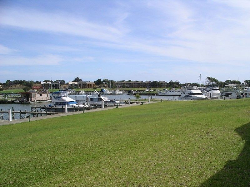 29 Vesta Drive, Hindmarsh Island SA 5214