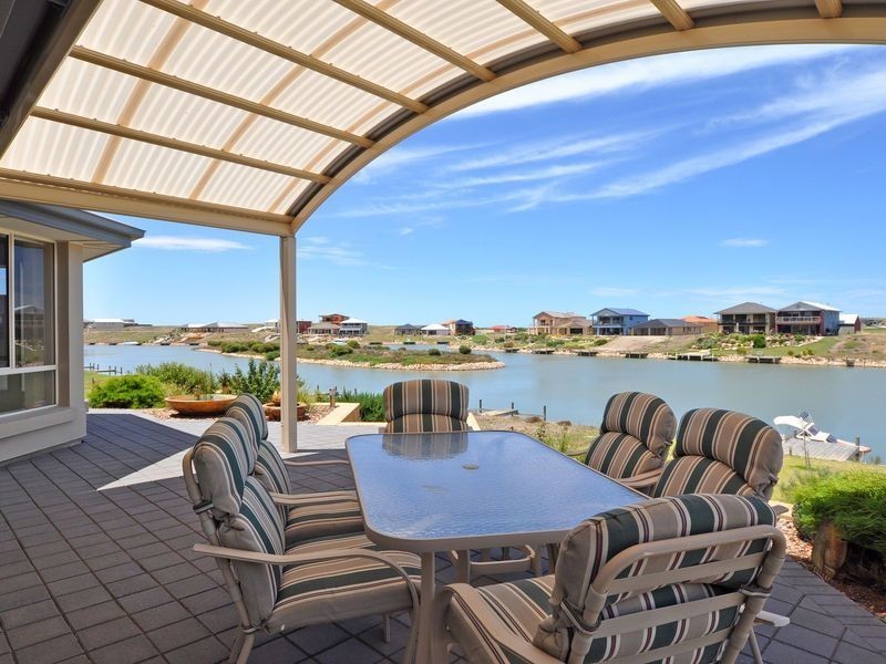 49 Blanche Parade, Hindmarsh Island SA 5214