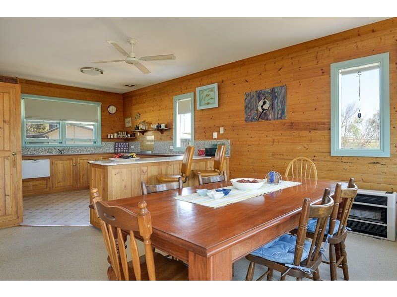 23 Barton Street, Port Elliot SA 5212