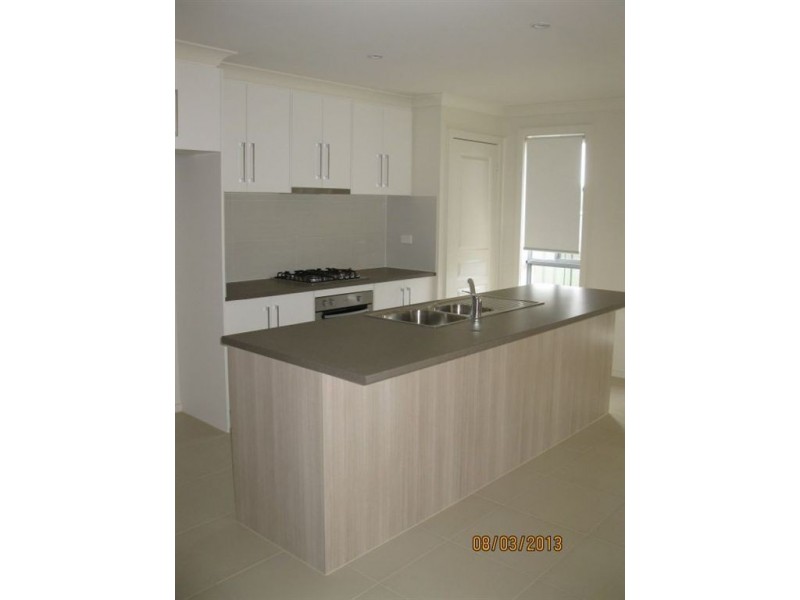 6 Shields Crescent, Encounter Bay SA 5211