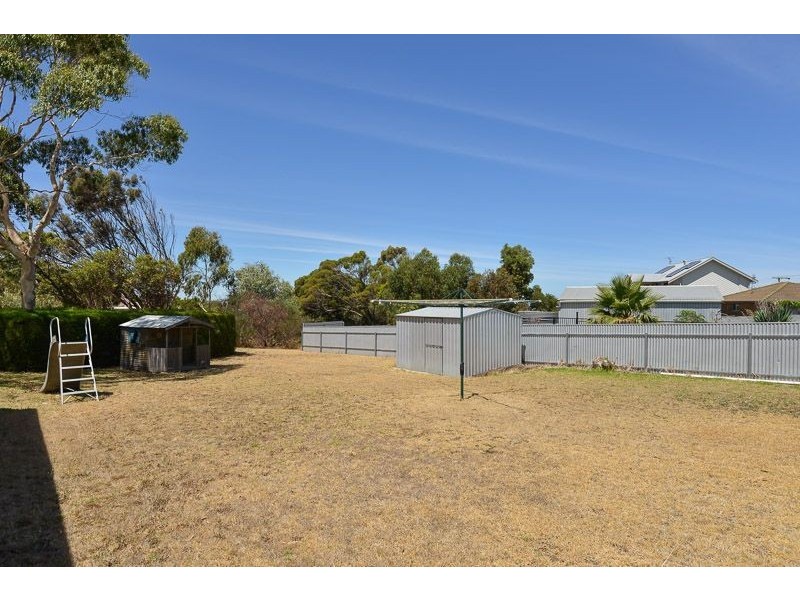 8 Manly Grove, Hayborough SA 5211