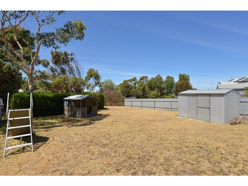 8 Manly Grove, Hayborough SA 5211
