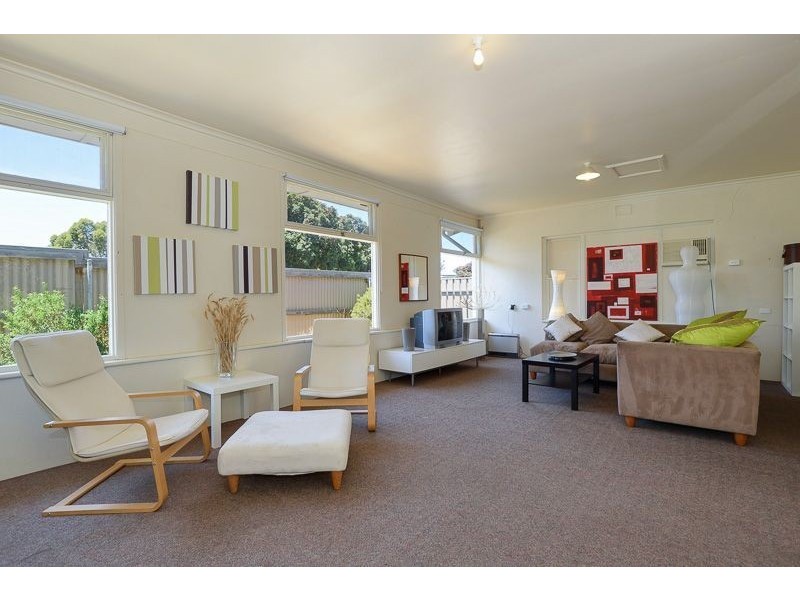 27 The Parkway, Victor Harbor SA 5211