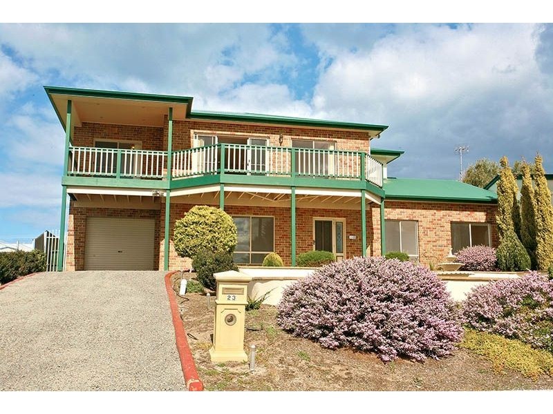 23 Castle Avenue, Goolwa Beach SA 5214
