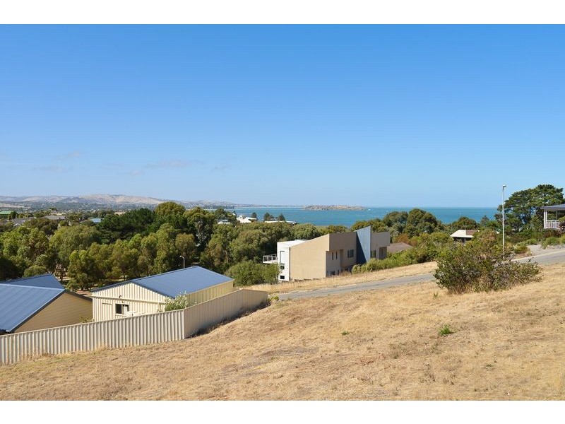 41 Solway Crescent, Encounter Bay SA 5211