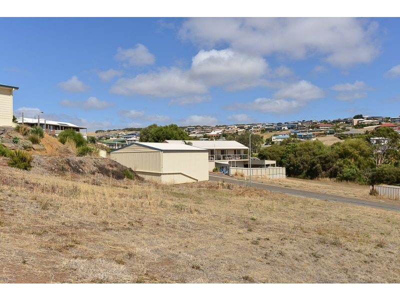 41 Solway Crescent, Encounter Bay SA 5211