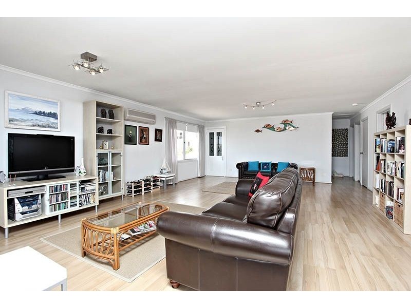 24 Minke Whale Drive, Encounter Bay SA 5211